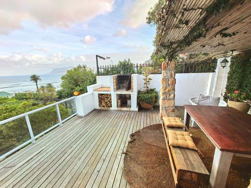 Historic, Furnished 3-bedroom, 3.5-bathroom House With Panoramic Sea Views, Ideal For Families - Photo 8