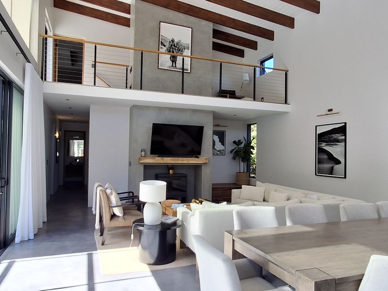 Secure 5-Bedroom And 3,5-Bathroom House In Acacia Street, Chapmans Peak - Photo 4