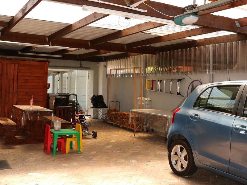 3 Bedroom House To Rent In Mountview - Photo 7