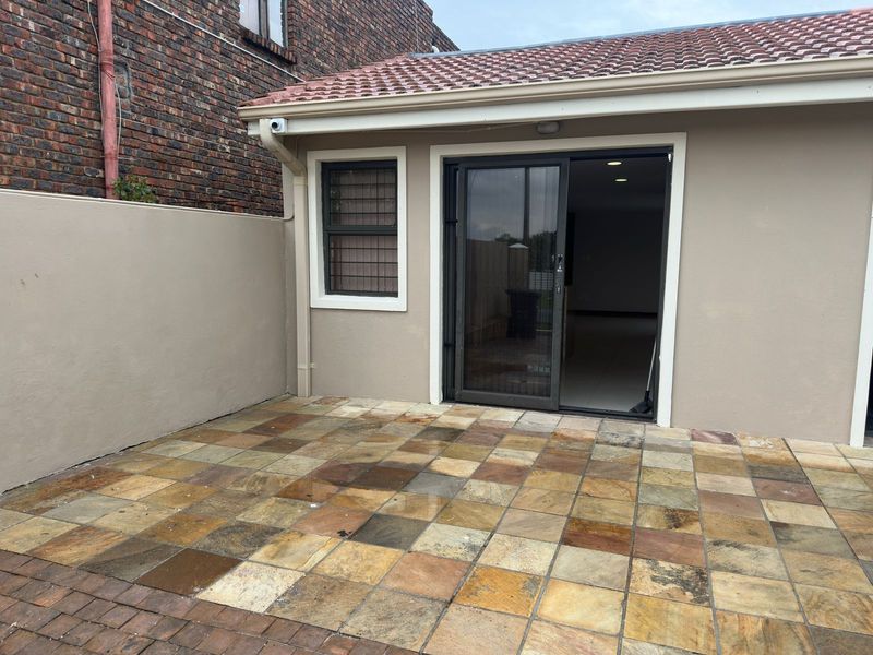Secure 1-bedroom Apartment In Clairwood Crescent, Milnerton Ridge - Photo 1