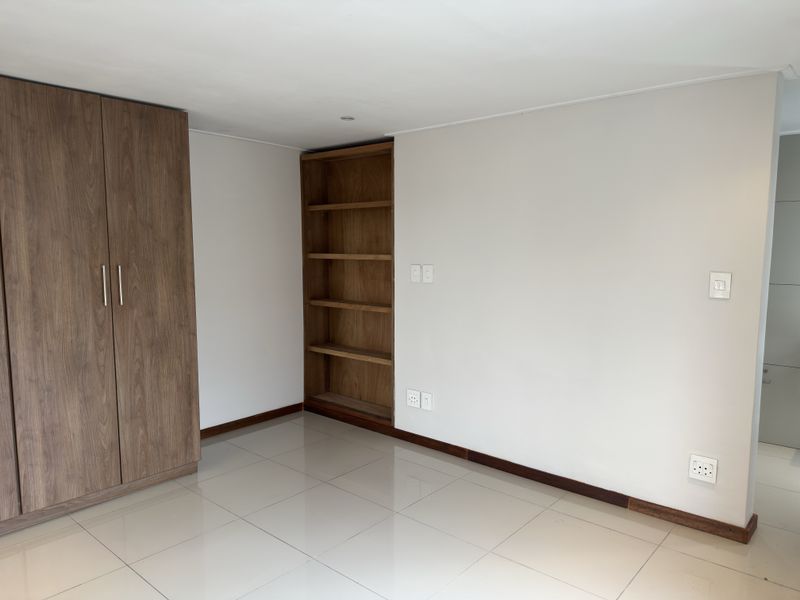 Secure 1-bedroom Apartment In Clairwood Crescent, Milnerton Ridge - Photo 10