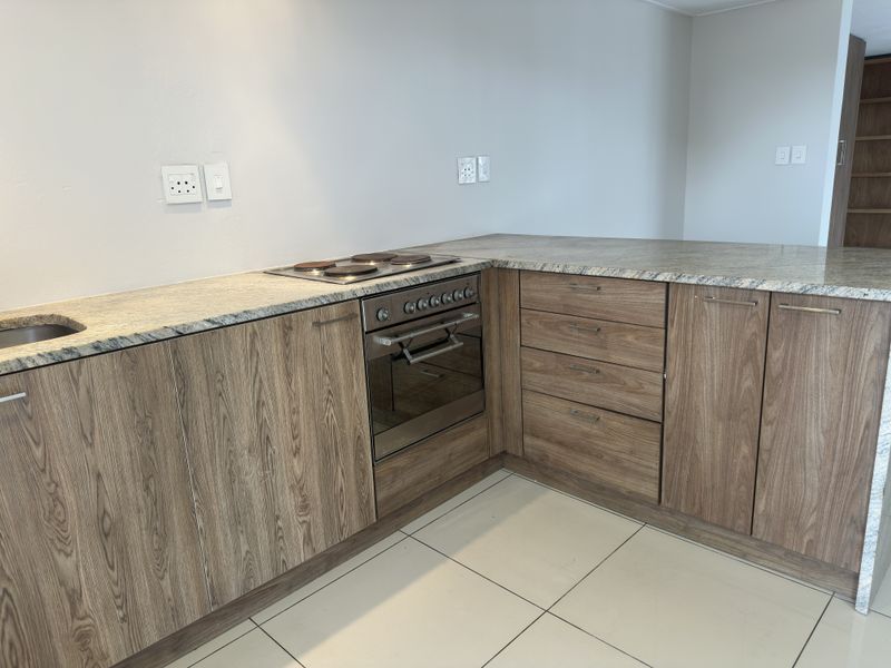 Secure 1-bedroom Apartment In Clairwood Crescent, Milnerton Ridge - Photo 3