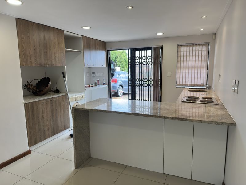 Secure 1-bedroom Apartment In Clairwood Crescent, Milnerton Ridge - Photo 4