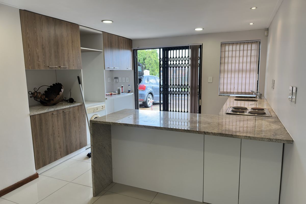 Secure 1-bedroom Apartment In Clairwood Crescent, Milnerton Ridge - Photo 4