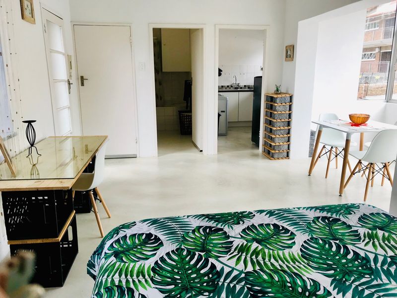 Light-filled Studio Apartment In The Heart Of Linden - Photo 3