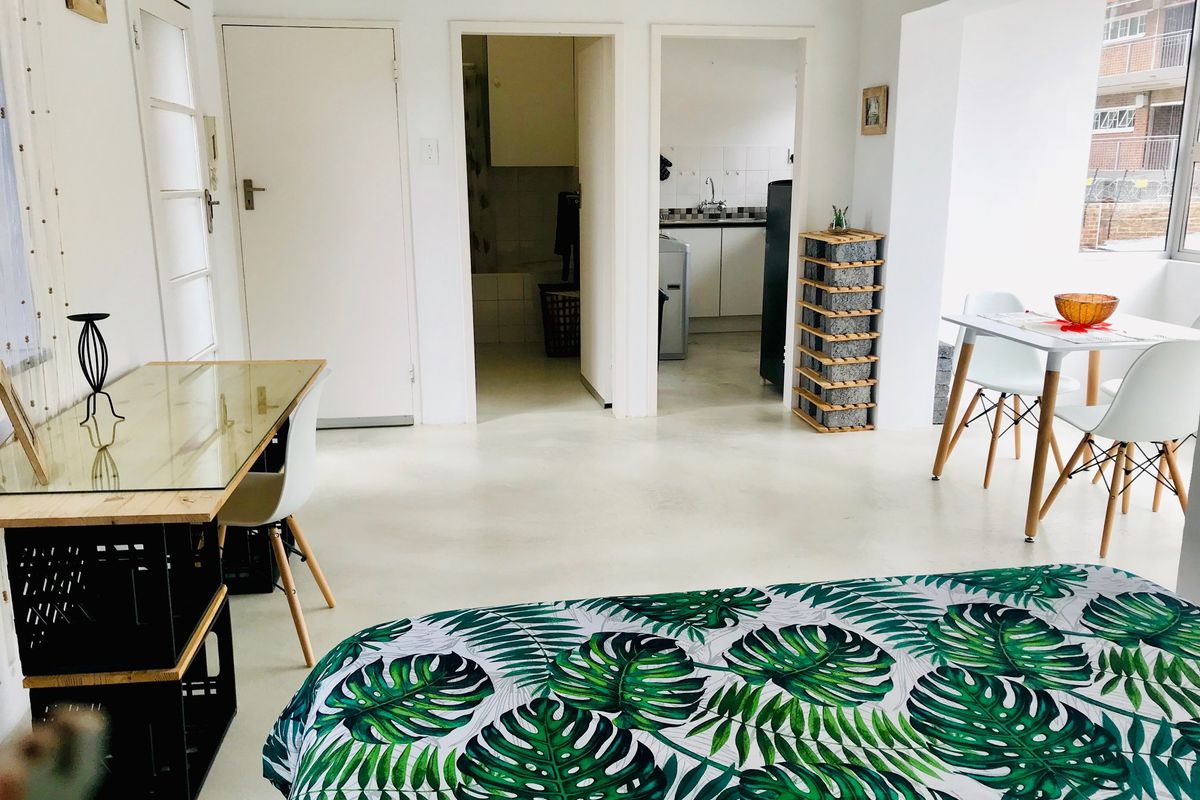 Light-filled Studio Apartment In The Heart Of Linden - Photo 3