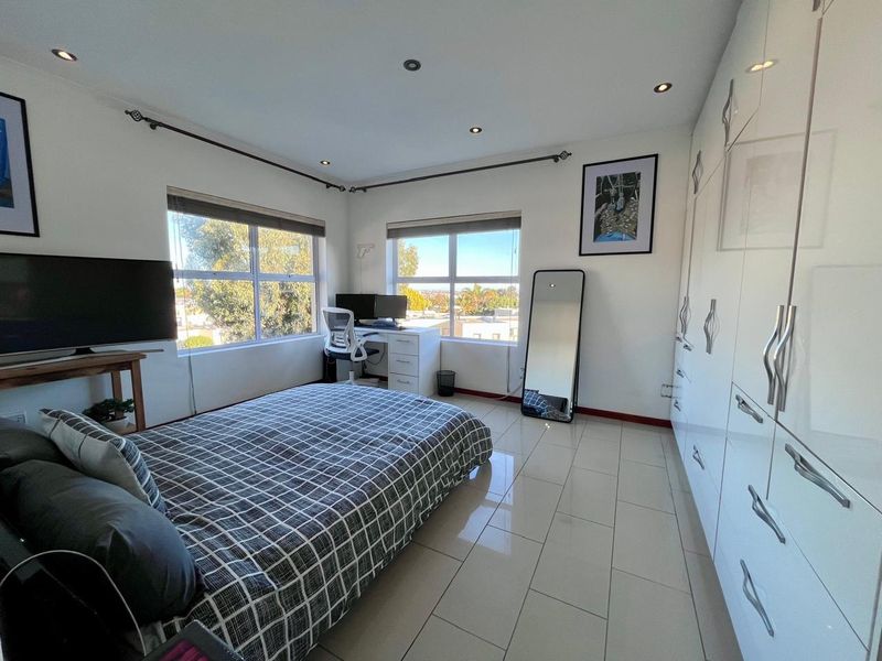 Luxury 1 Bedroom And 1 Bath Apartment In De Tijger Estate - Photo 4