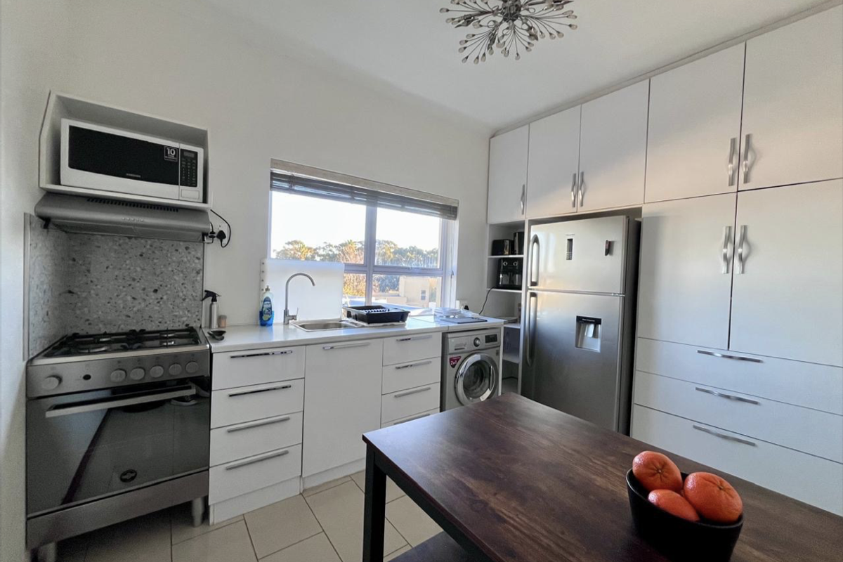 Luxury 1 Bedroom And 1 Bath Apartment In De Tijger Estate - Photo 3