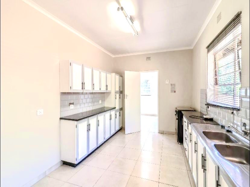 Bagley Terrace, Valeriedene - Photo 6