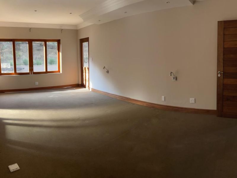 Luxury 5-bedroom And 6-bathroom House In Xanadu Nature Estate , Hartbeespoort - Photo 6