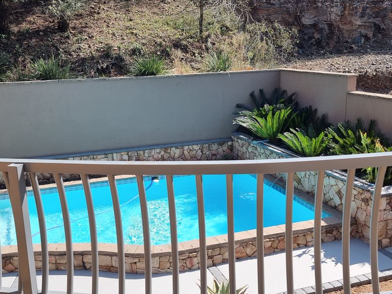 Luxury 5-bedroom And 6-bathroom House In Xanadu Nature Estate , Hartbeespoort - Photo 9