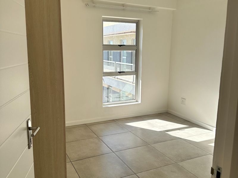 Secure 2-Bedroom And 1-Bathroom Apartment In U48 Webber Crossing - Photo 4