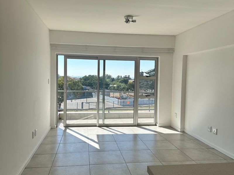 Secure 2-Bedroom And 1-Bathroom Apartment In U48 Webber Crossing - Photo 3