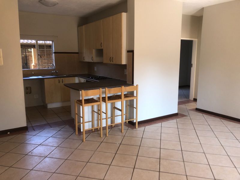Secure 2-Bedroom And 1-Bathroom Apartment In Casa Bella - Photo 2