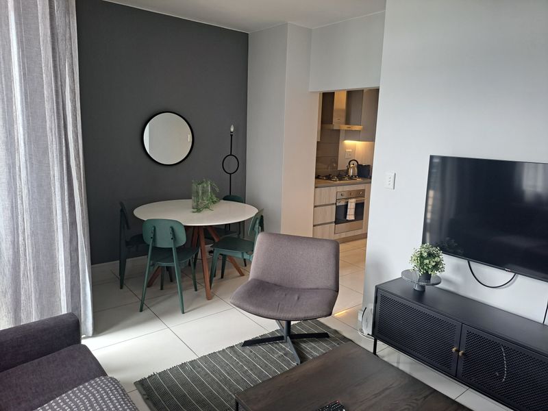 Secure 1-Bedroom And 1-Bathroom Cradock Avenue, Rosebank - Photo 9