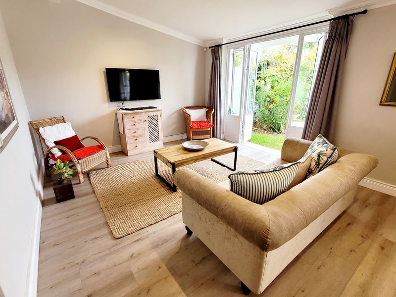 An Exquisite North-facing Sanctuary: Refined Living At The Foot Of Table Mountain - Photo 5