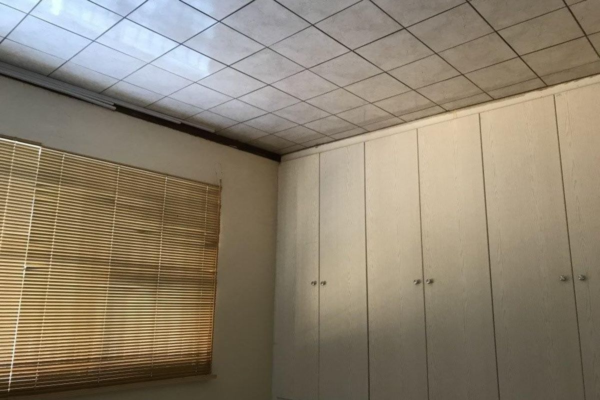 Lovely 3-bedroom And 2-bathroom  Apartment In Phase 3, Diepkloof Extension - Photo 4