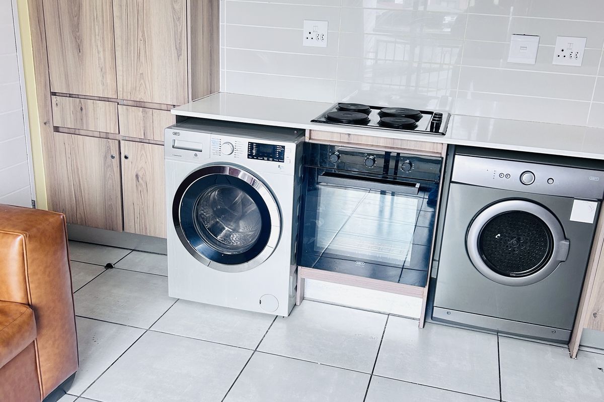 Secure 1-Bedroom Apartment In Blyde Riverwalk Estate - Photo 4