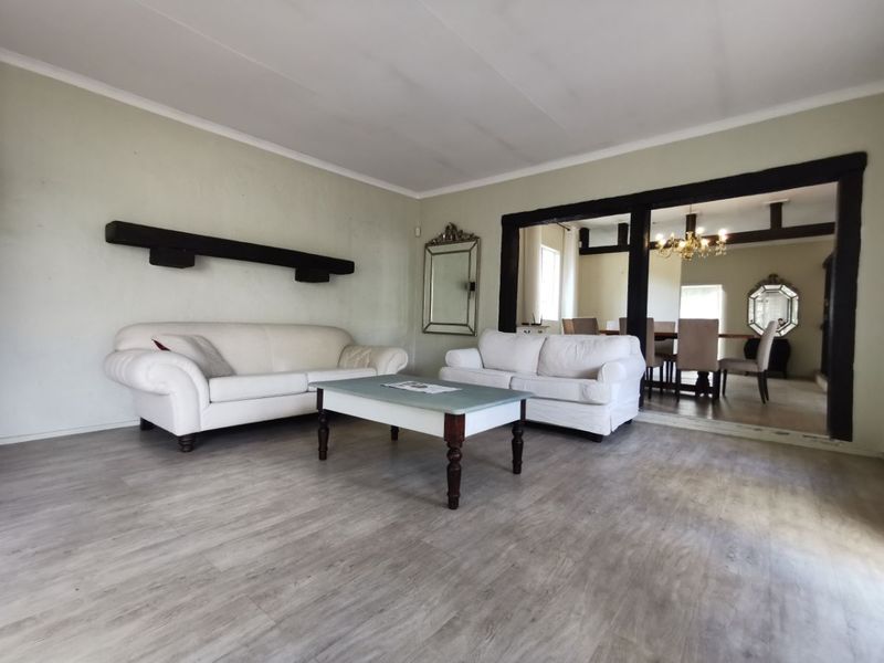 Spacious 4-bedroom And 2-bathroom House In Brackendowns, Alberton - Photo 7