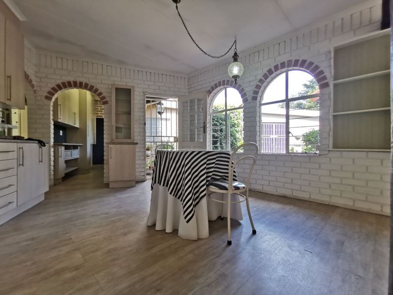 Spacious 4-bedroom And 2-bathroom House In Brackendowns, Alberton - Photo 5