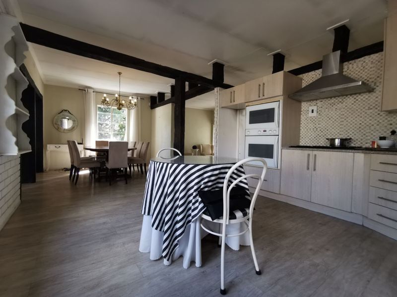 Spacious 4-bedroom And 2-bathroom House In Brackendowns, Alberton - Photo 3