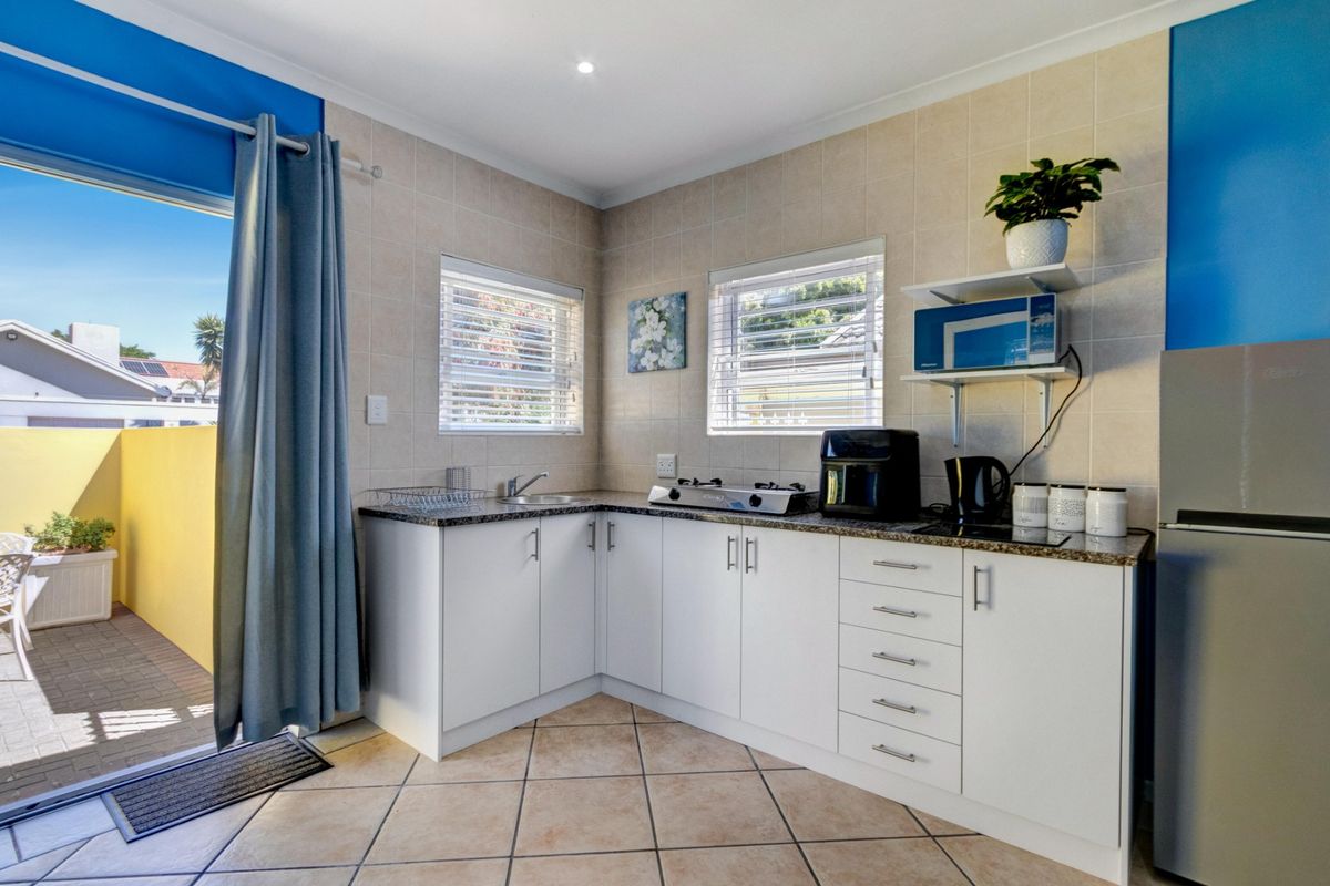 Secure 1=bedroom House In Fairview Crescent, Milnerton Ridge - Photo 4