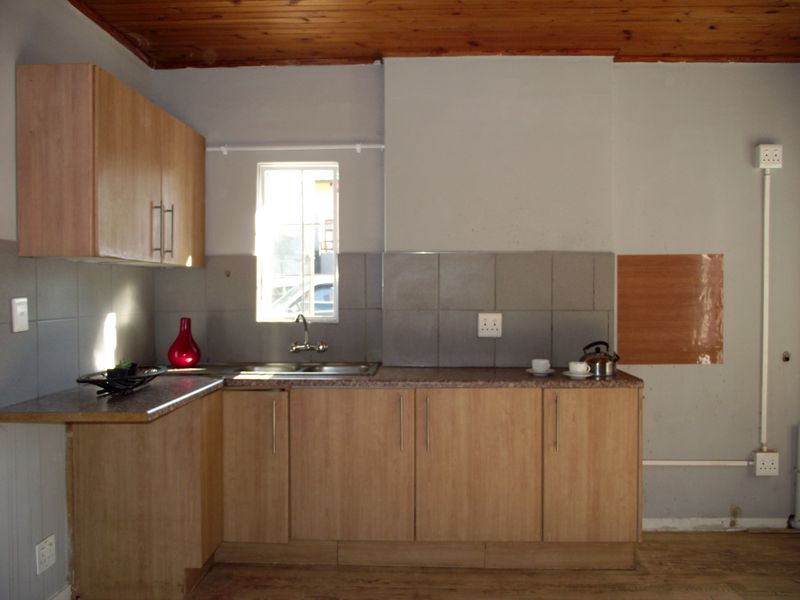 Belhambra Road, Primrose - Photo 2