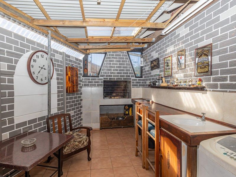 Secure 3-bedroom Flat In Wessel South Street, Avondale - Photo 9