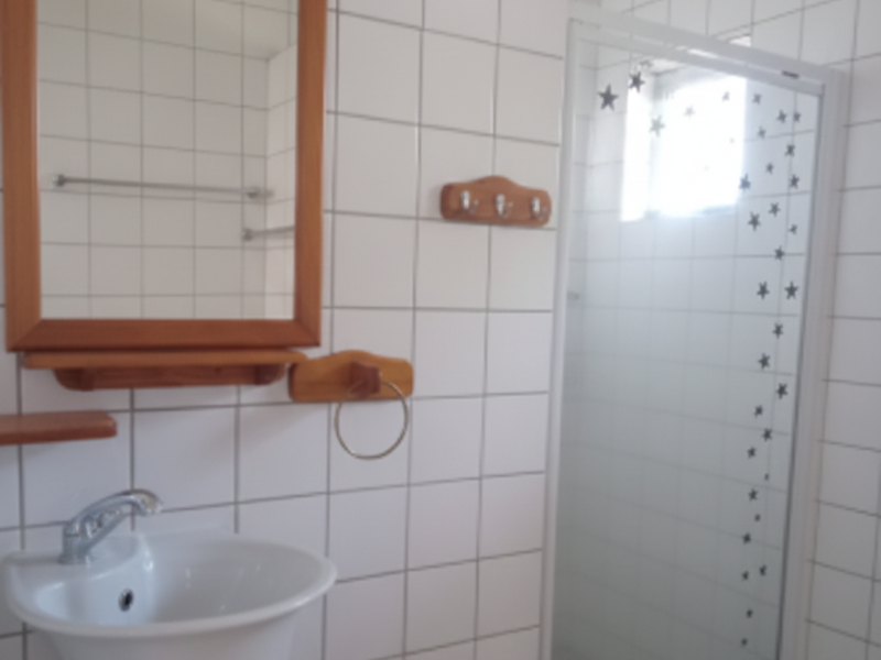 Secure 3-bedroom Flat In Wessel South Street, Avondale - Photo 8
