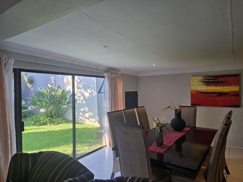 Secure 3-Bedroom And 2-Bathroom House In Flute Road, Strubens Valley - Photo 3