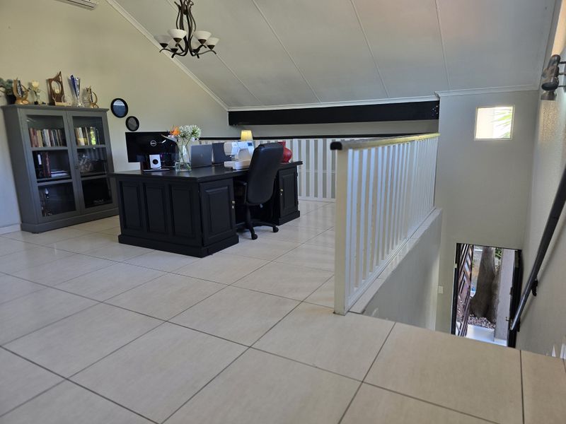 Secure 3-Bedroom And 2-Bathroom House In Flute Road, Strubens Valley - Photo 5