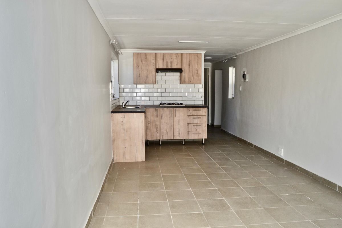 Secure 2-bathroom And 1-bathroom Apartment In 6th Avenue, Northmead - Photo 2