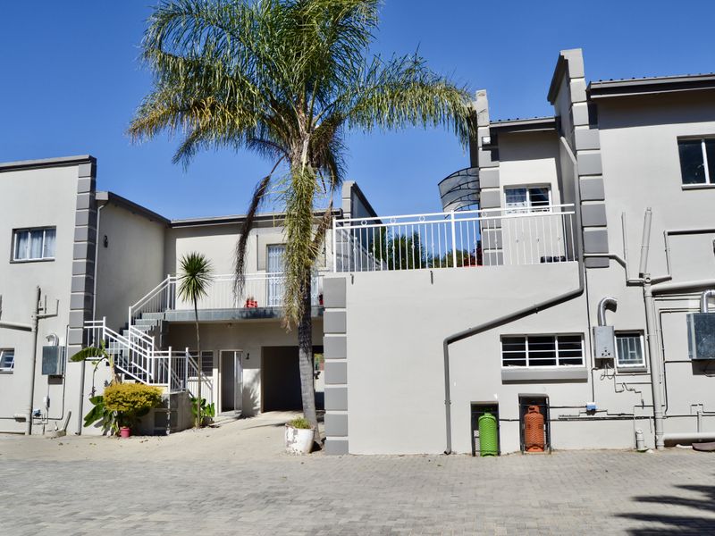 Secure 2-bathroom And 1-bathroom Apartment In 6th Avenue, Northmead - Photo 1