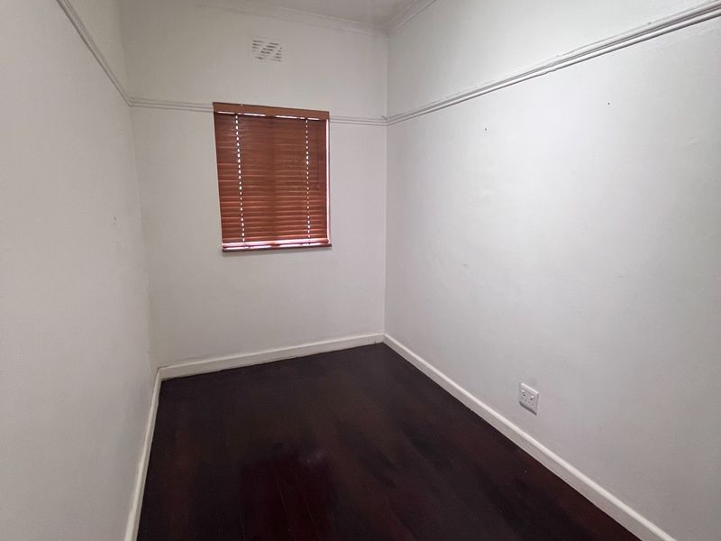 Secure 2-bedroom And 2-bathroom Flat In Rondebosch - Photo 10