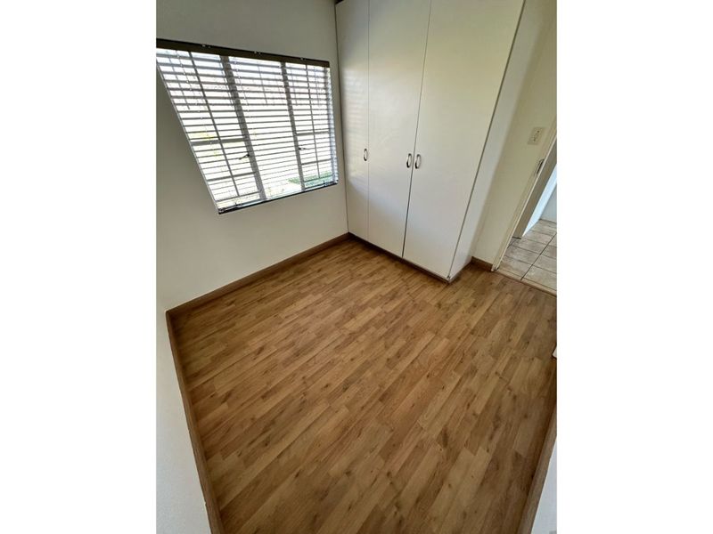 Beautiful 2-Bedroom And 1-Bath Apartment: 65 Royal Palms - Photo 6