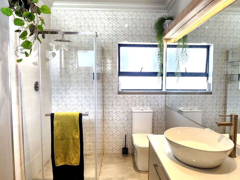 Executives1-bedroom And 1-bathroom Suite Apartement In Van Bergen - Photo 10