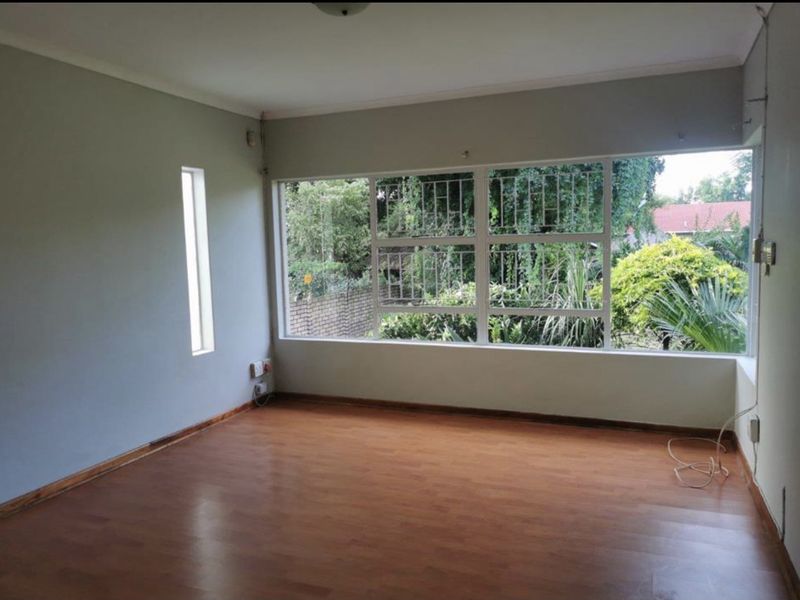 Specious 3-Bedroom And 2-Bath Family Home In Pretoria East - Photo 7