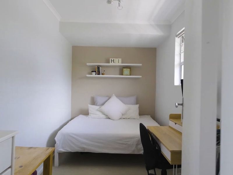 Kenilworth Apartment - Photo 5