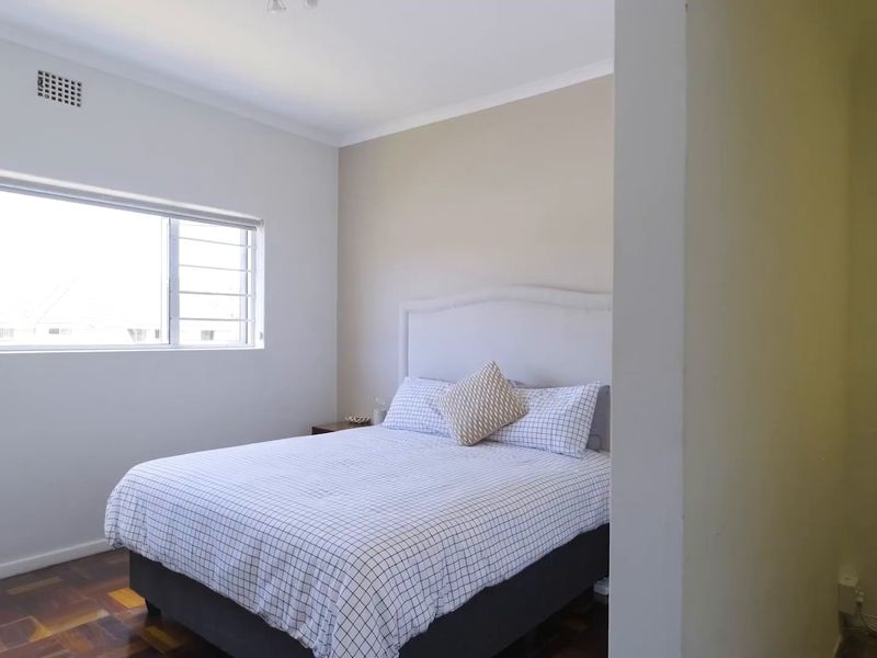 Kenilworth Apartment - Photo 9