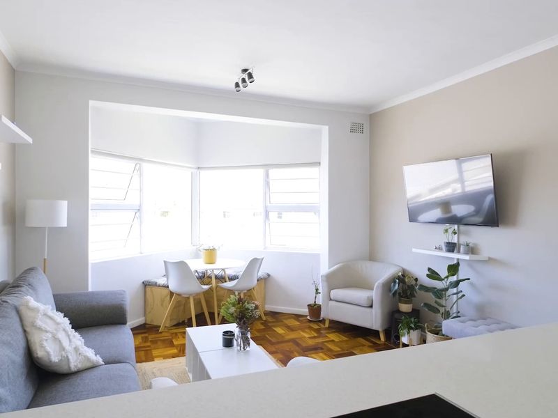 Kenilworth Apartment - Photo 1