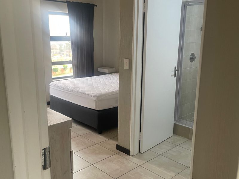 Secure 2-bedroom And 2-bathroom Apartment In Twain Street, Barbeque Downs - Photo 9