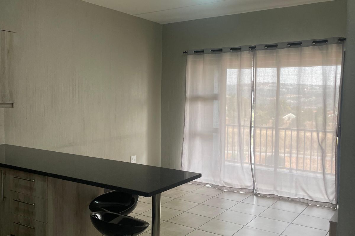 Secure 2-bedroom And 2-bathroom Apartment In Twain Street, Barbeque Downs - Photo 4