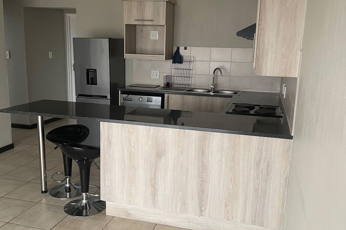 Secure 2-bedroom And 2-bathroom Apartment In Twain Street, Barbeque Downs - Photo 3