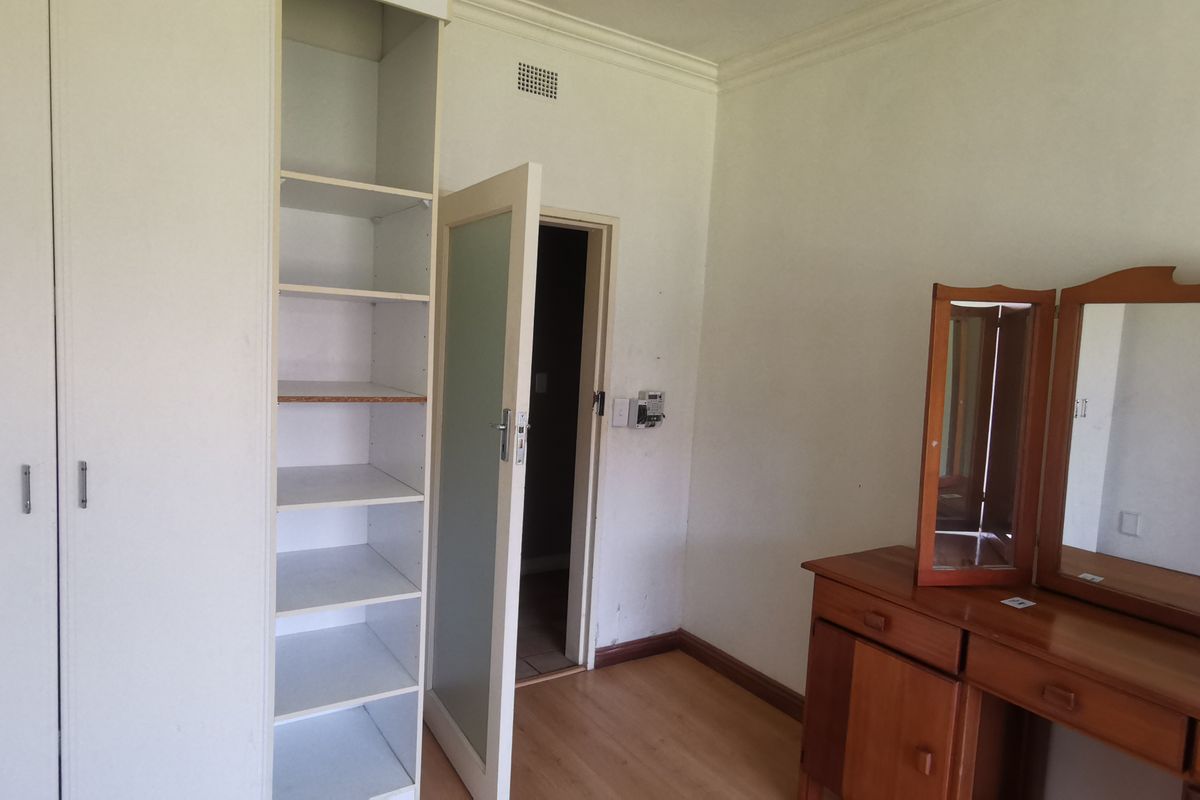 Secure 1-bedroom In A Shared House In Main Avenue, Ferndale - Photo 2