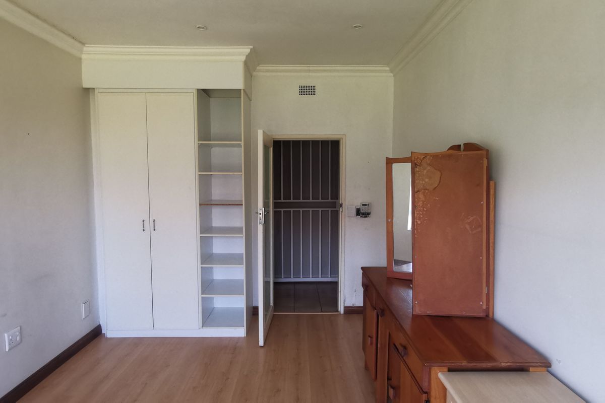 Secure 1-bedroom In A Shared House In Main Avenue, Ferndale - Photo 4