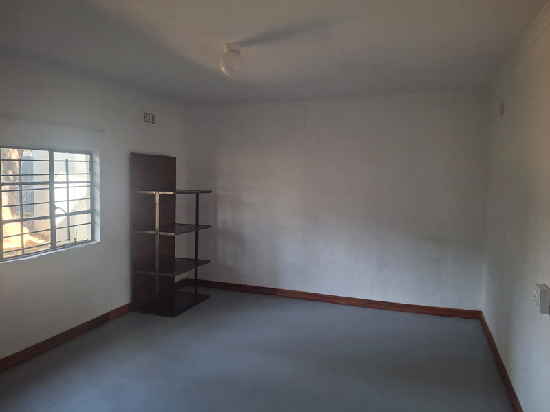 Farmstyle Living In Neat 3 Bedroom House On Secure Property - Photo 7