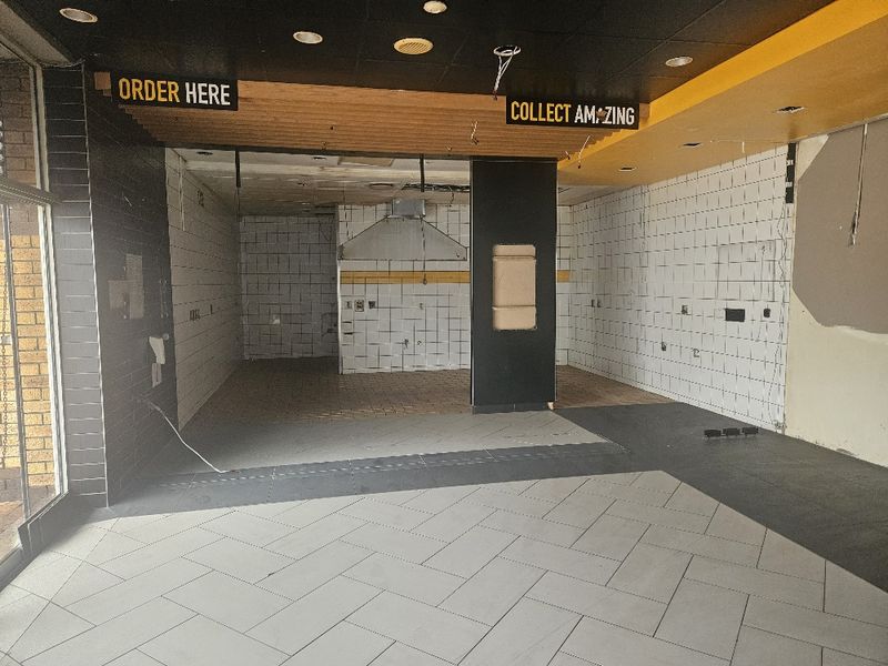 Retail Shops To Rent In Klipfontein Road - Photo 7