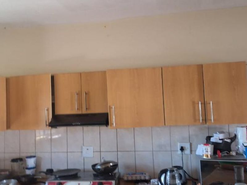 2 Bedroom unit available in Ongwediva - Photo 4