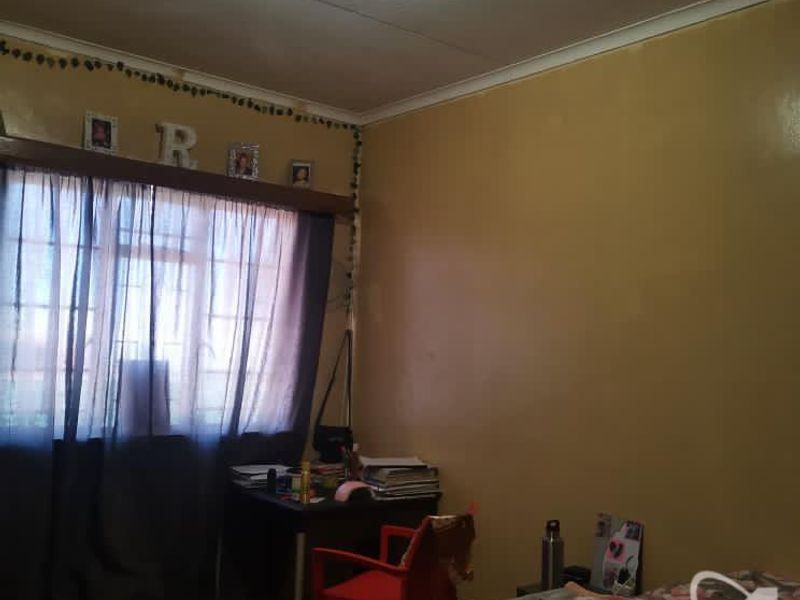 3 bedroom  loose  standing  house  in  Arandis - Photo 7