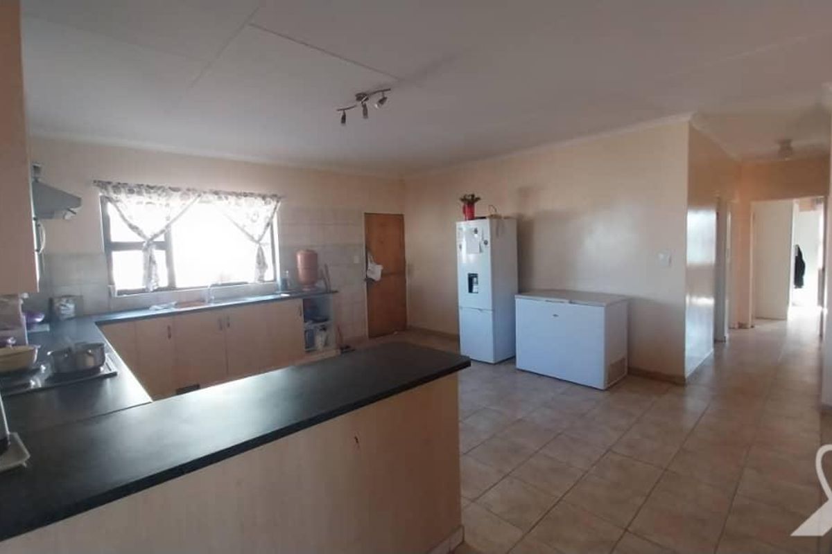 Well maintainced 3 Bedroom house for Sale - Photo 5